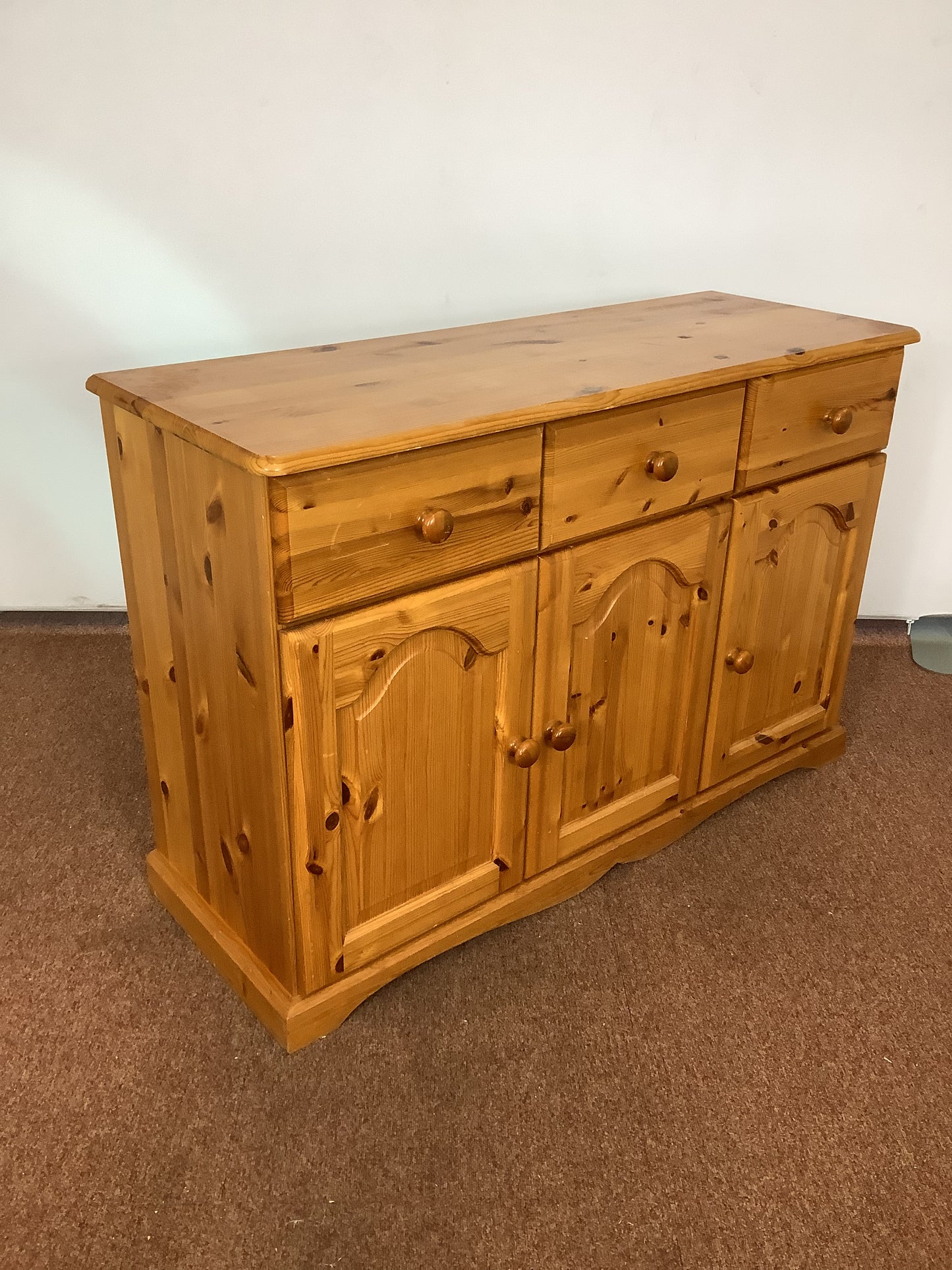 Pine 3 Draw / 2 Cupboard Sideboard F27407