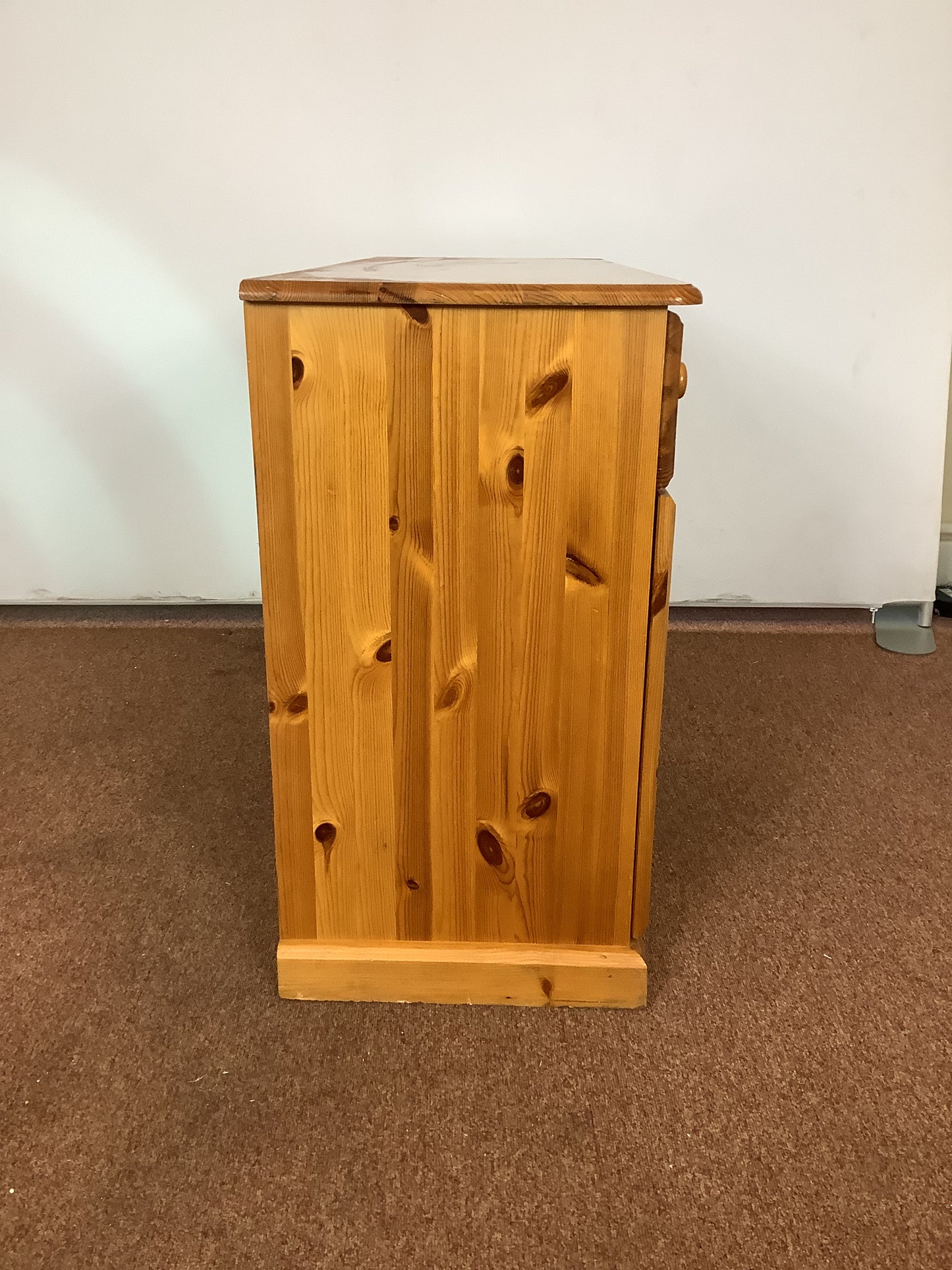 Pine 3 Draw / 2 Cupboard Sideboard F27407