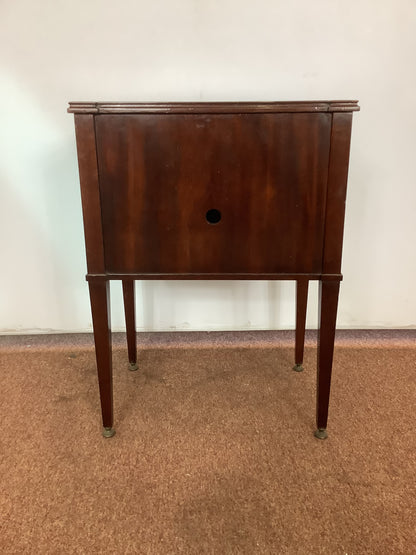 Dutch Georgian Mahogany Night Table F27409