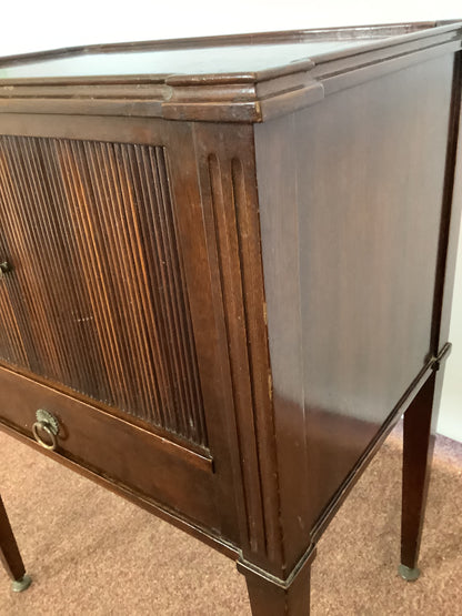 Dutch Georgian Mahogany Night Table F27409