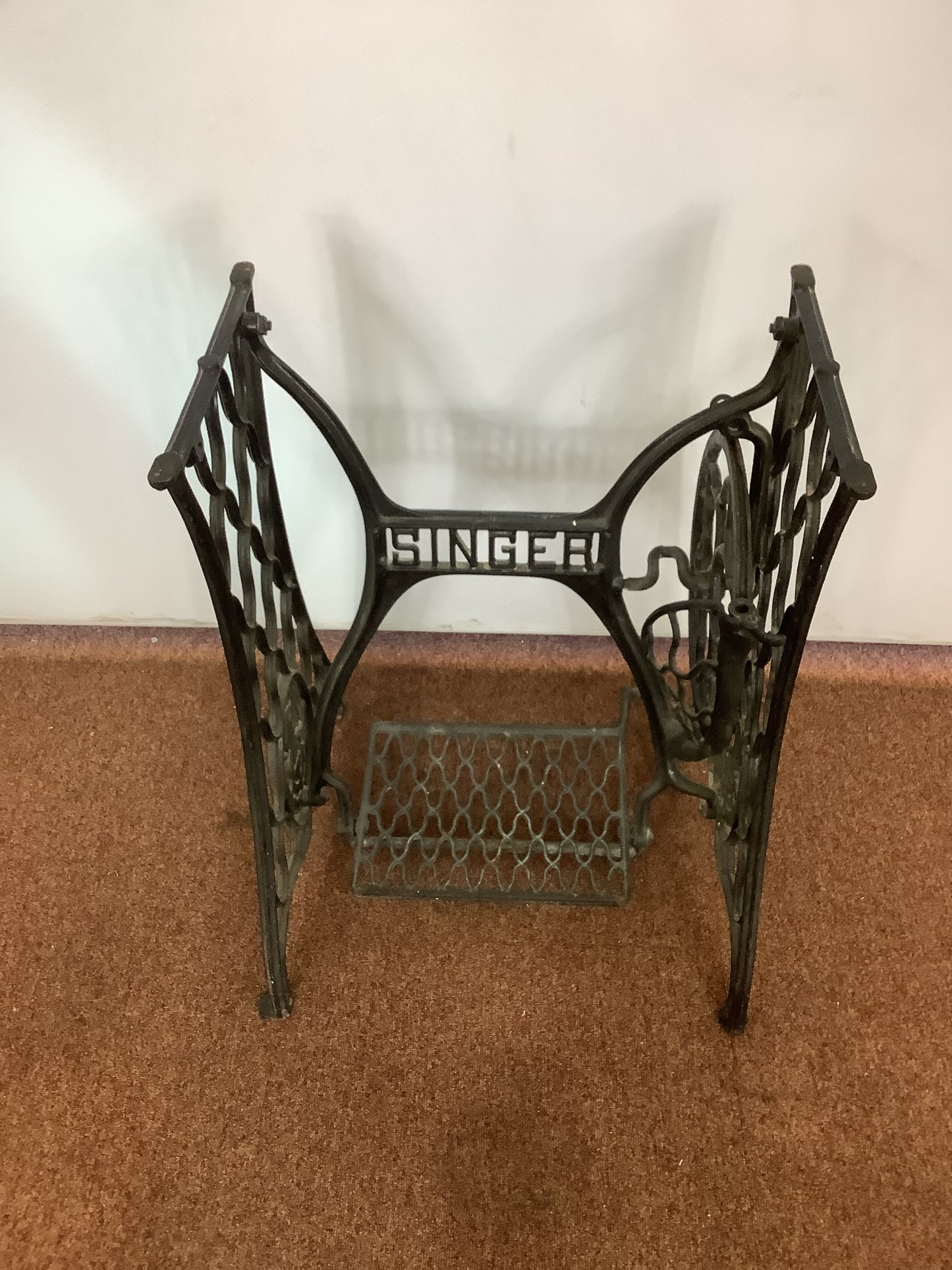 Singer Sewing Machine Cast Iron Treadle Base F27413