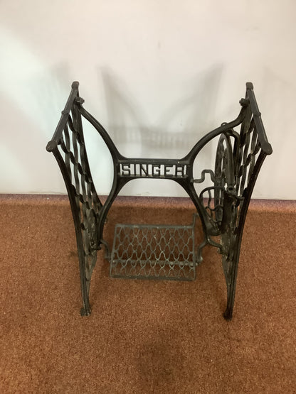 Singer Sewing Machine Cast Iron Treadle Base F27413
