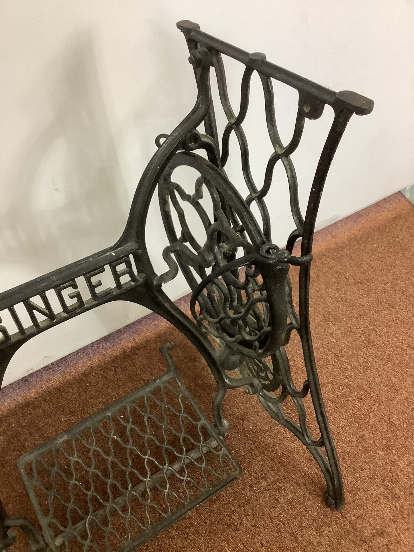 Singer Sewing Machine Cast Iron Treadle Base F27413