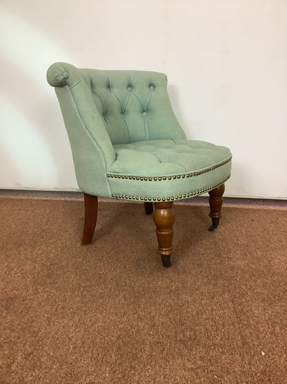 {Bouji} Light Green Tufted Back Slipper / Cocktail Chair F27414