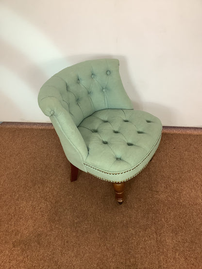 {Bouji} Light Green Tufted Back Slipper / Cocktail Chair F27414