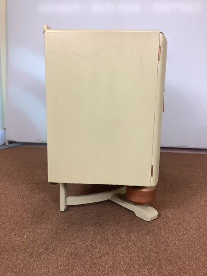BEAUTILITY Ltd Vintage Shabby Chic 1950s Bow Fronted Sideboard Cabinet F27421