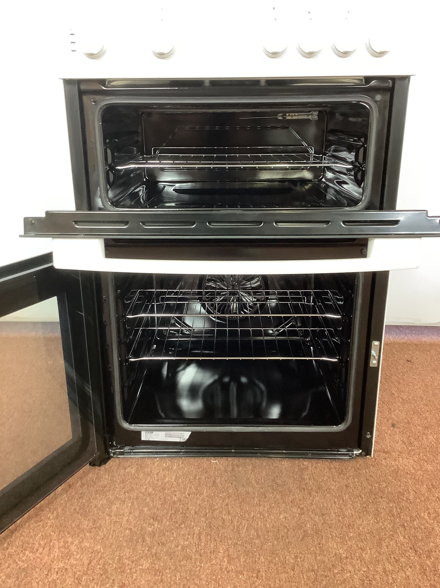 Logik 60cm Double Oven Cooker LDOC60W25 L52516