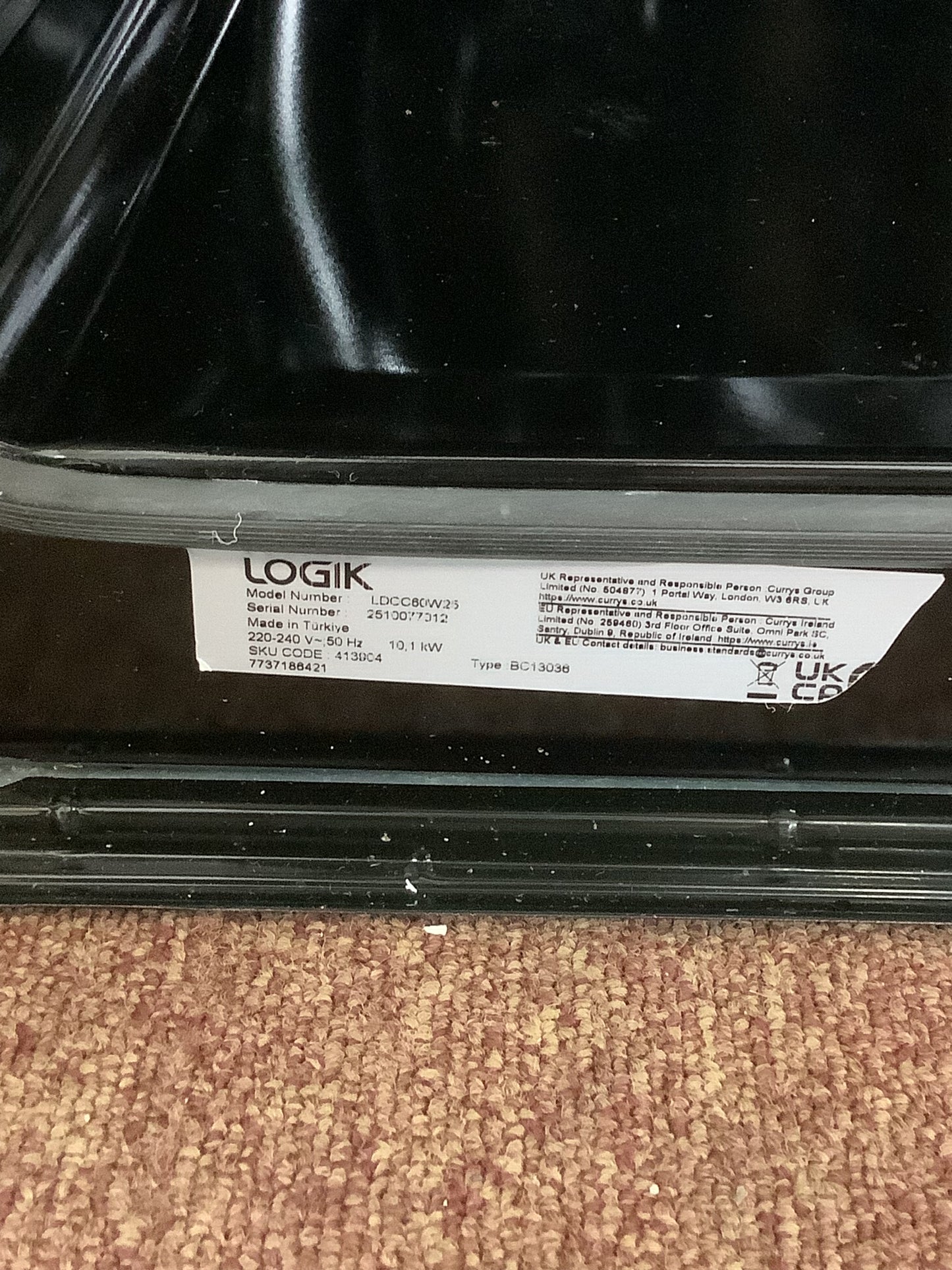 Logik 60cm Double Oven Cooker LDOC60W25 L52516