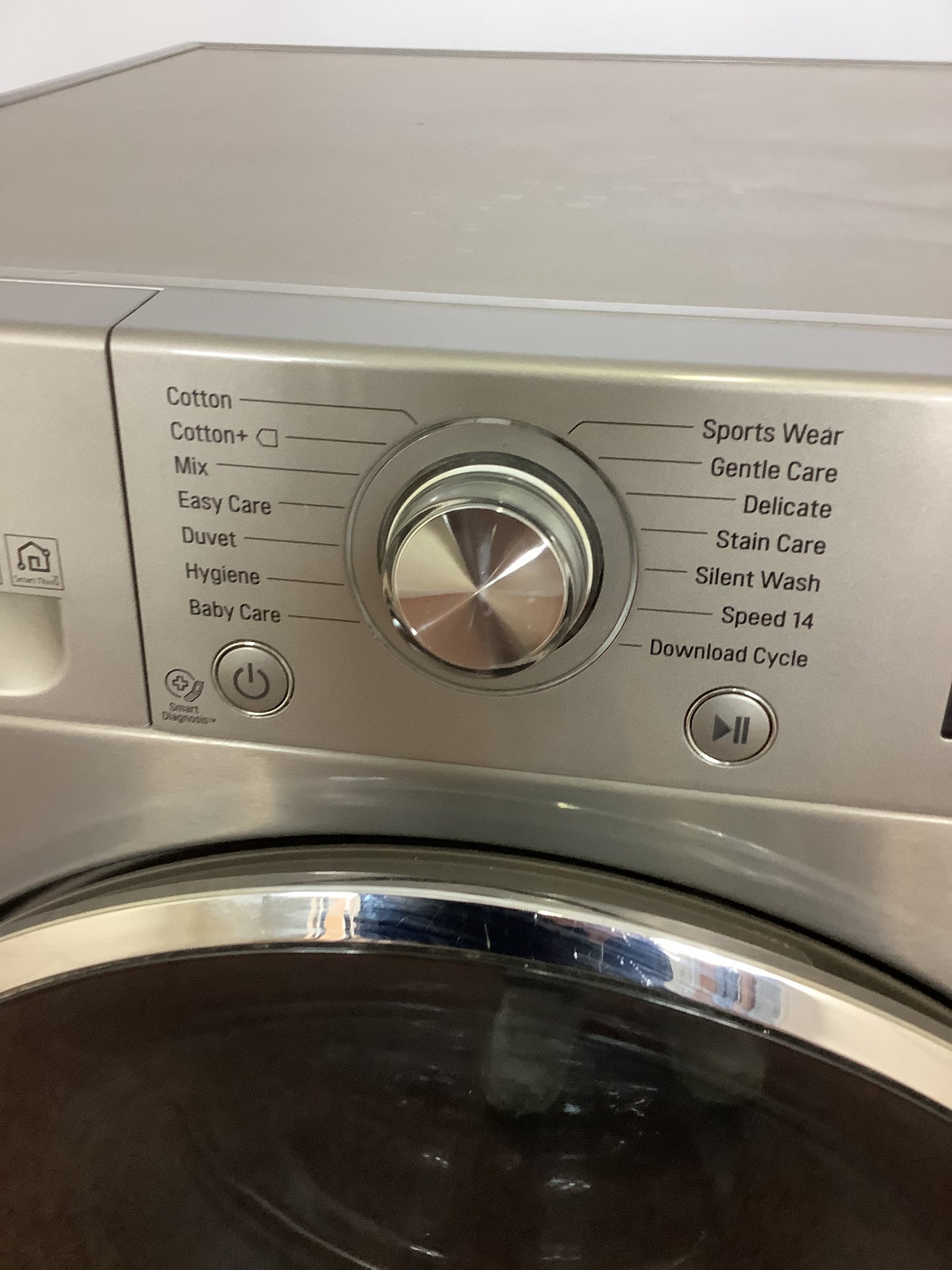 LG 10kg Washing Machine { Wi-Fi } FH4U2JCN8 L52426