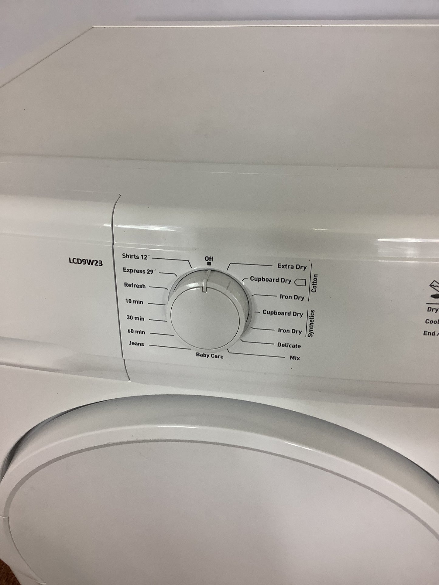 Logik 9kg Tumble Dryer LCD9W23 L52525