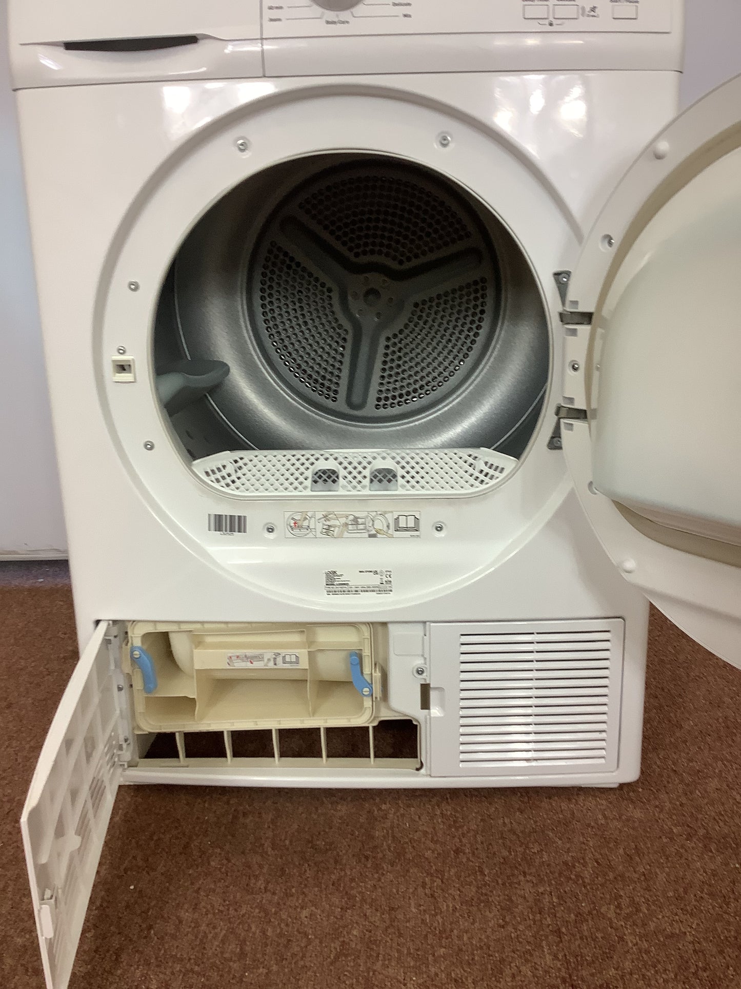 Logik 9kg Tumble Dryer LCD9W23 L52525