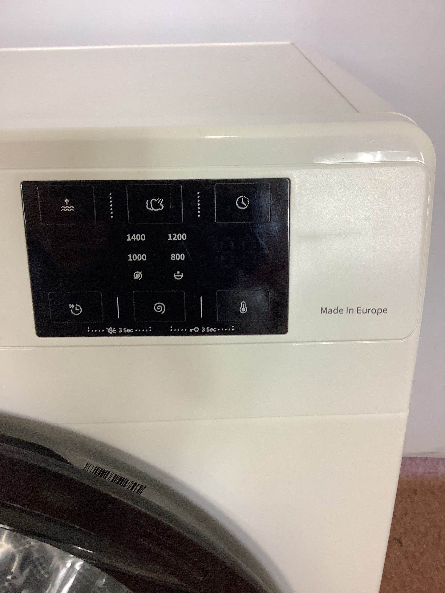Hisense 8kg Washing Machine WFGC801439VM L52475