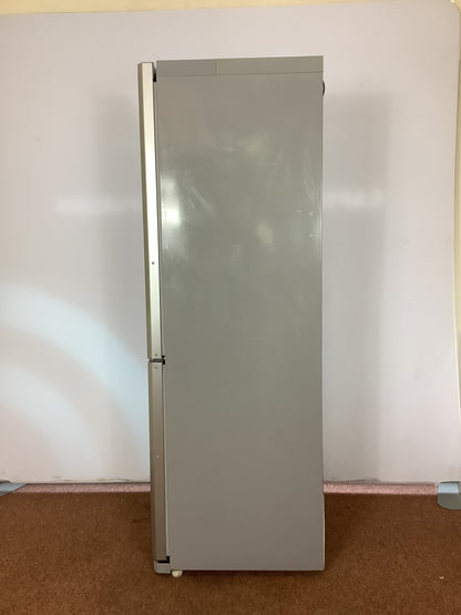 Samsung Fridge Freezer RL38SCPS L52352