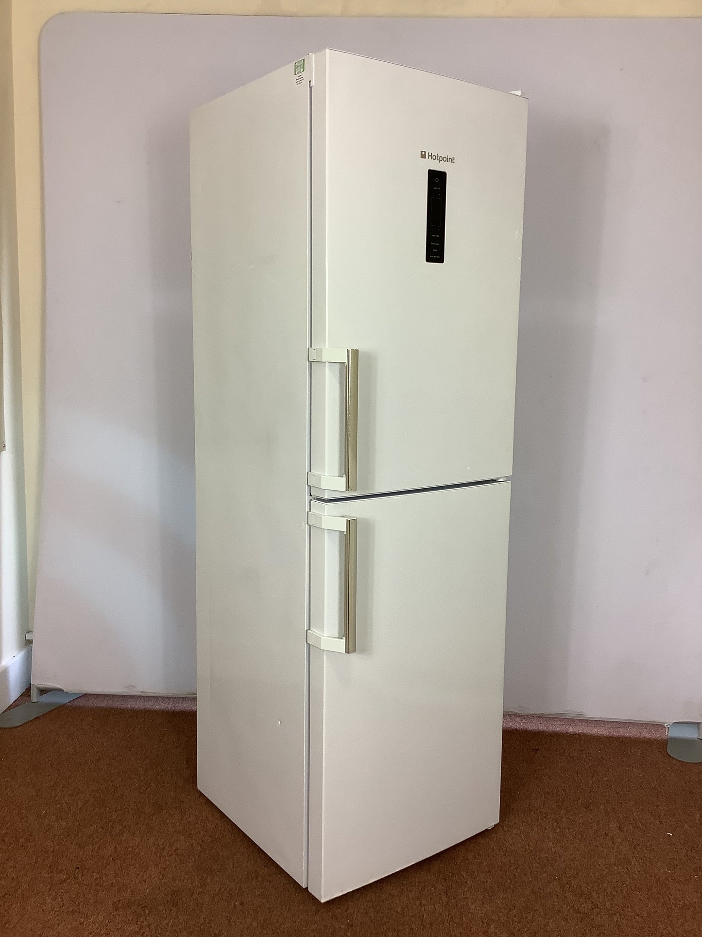 Hotpoint Fridge Freezer XUL85TZ1WOJH L52272