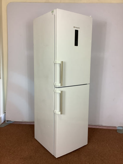 Hotpoint Fridge Freezer XUL85TZ1WOJH L52272