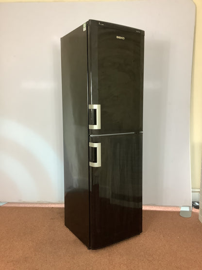 Beko Fridge Freezer CXF5104B L52187