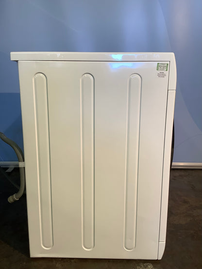 Hotpoint 10kg Washing Machine NM111045WC L48804