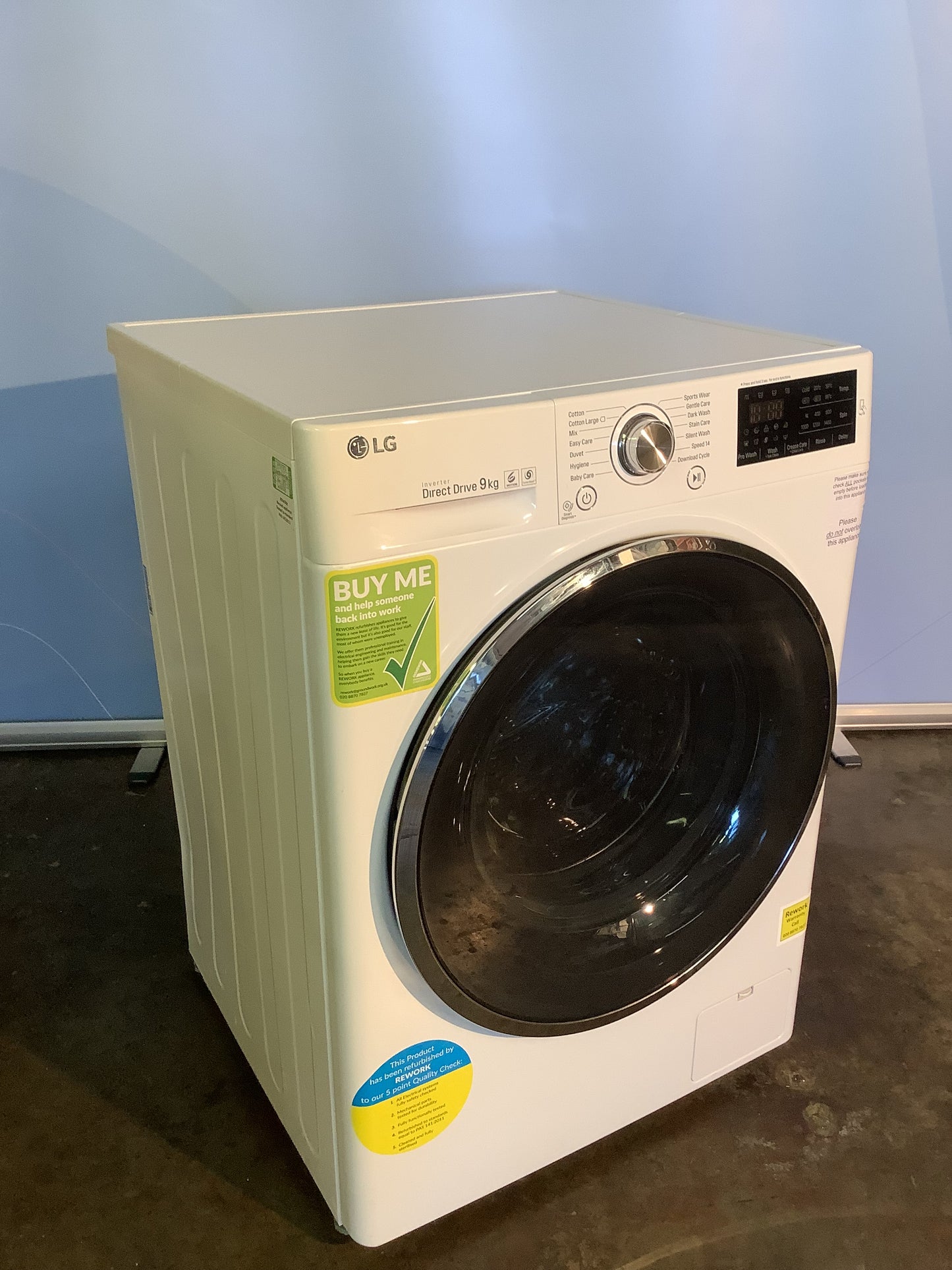 LG 9kg Washing Machine FH4U2VCN2 L48723