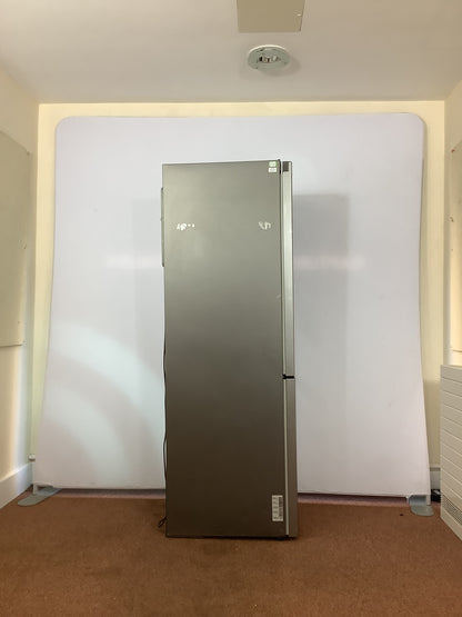 Samsung Fridge Freezer RB31FDRNDSA L49639