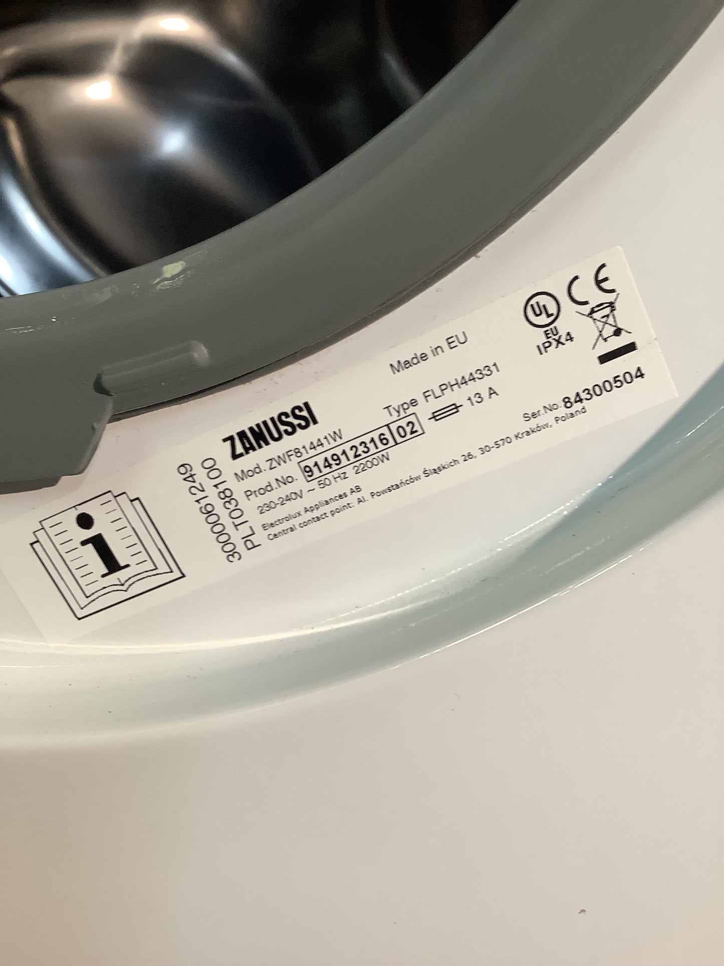 Zanussi 8kg Washing Machine ZWF81441W L48386