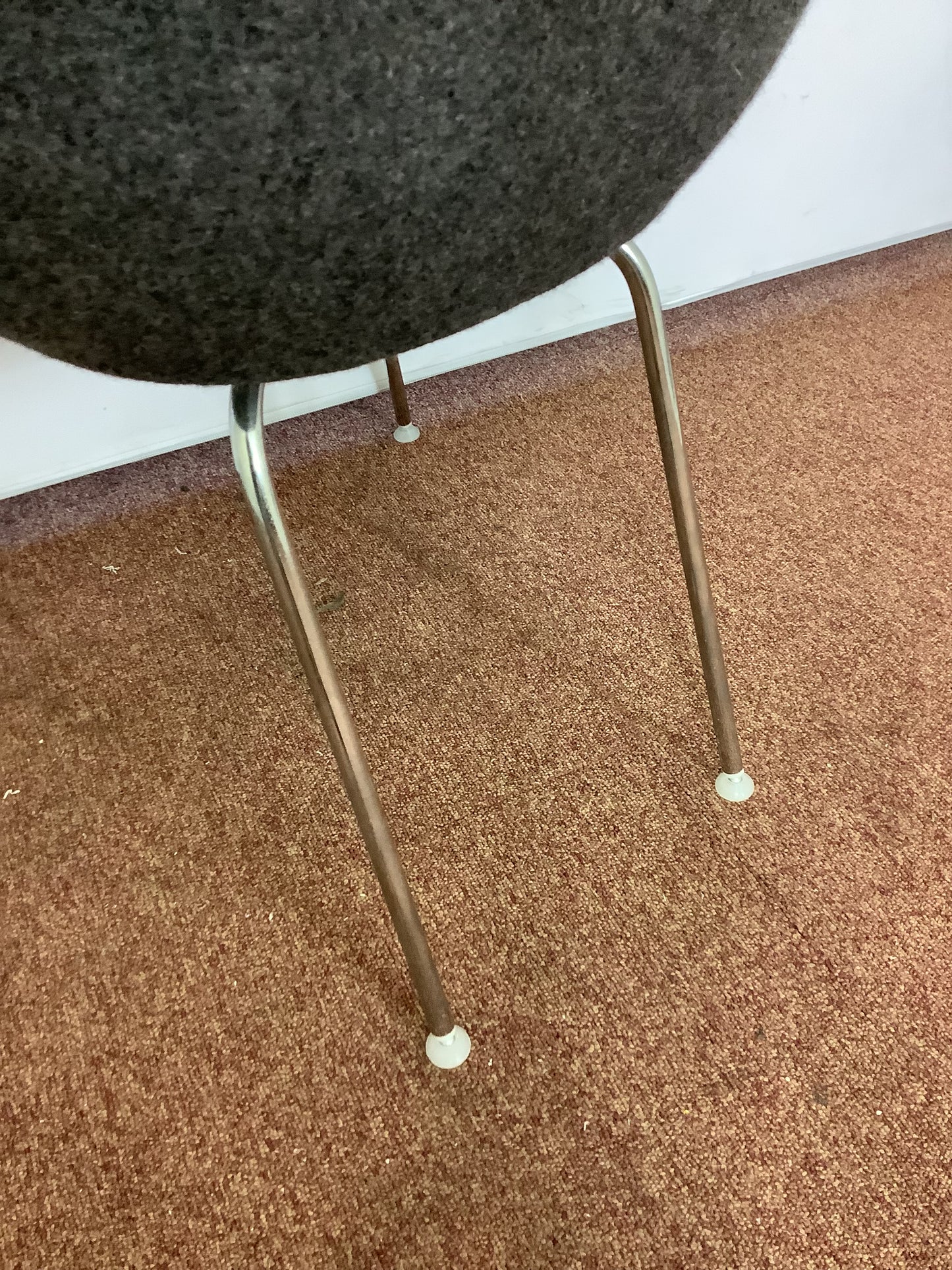 2 x ARPER Duna 02 Pot Chairs, Dark Grey F26971