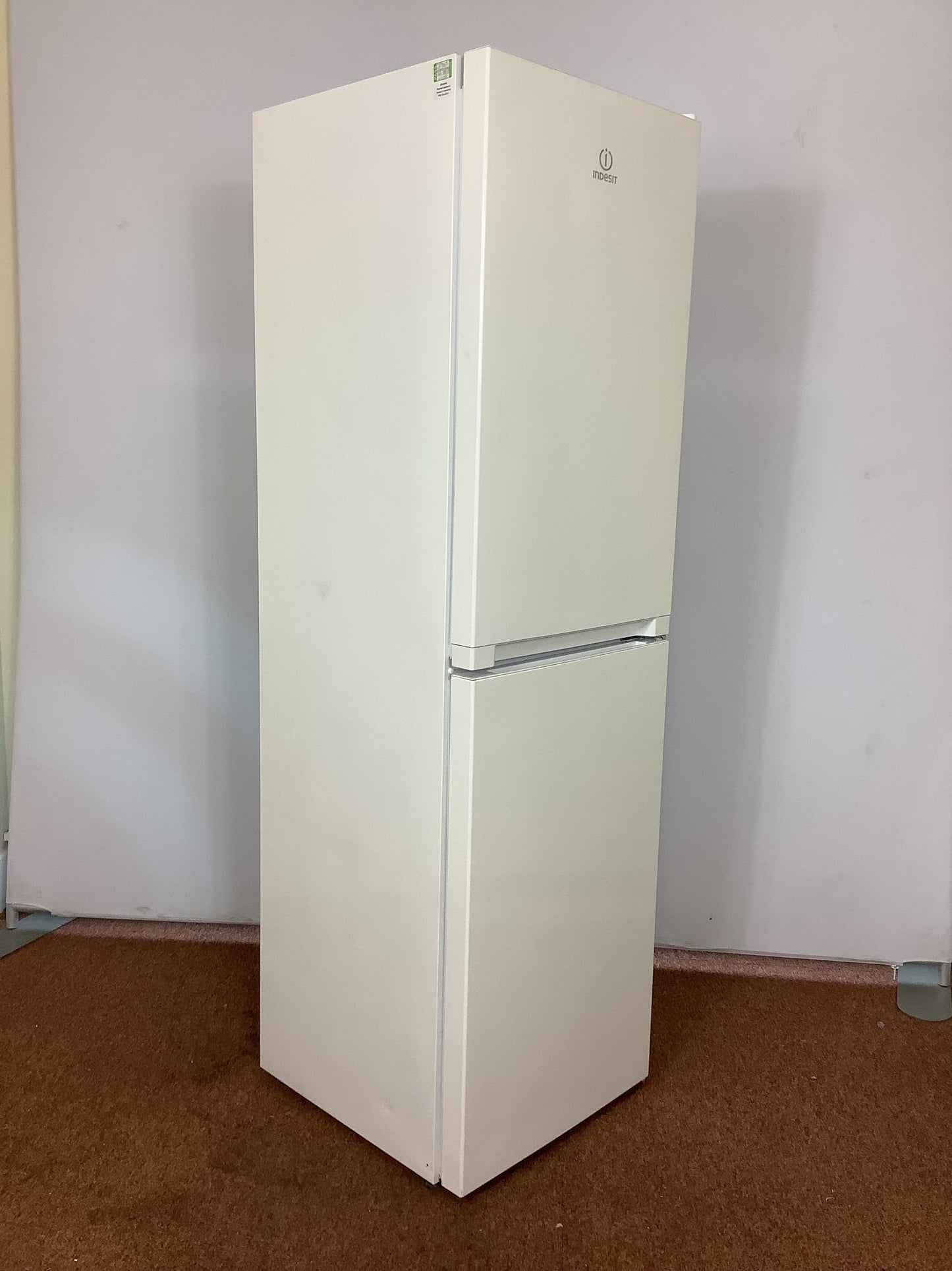 Indesit Fridge Freezer IBNF55182W L50315