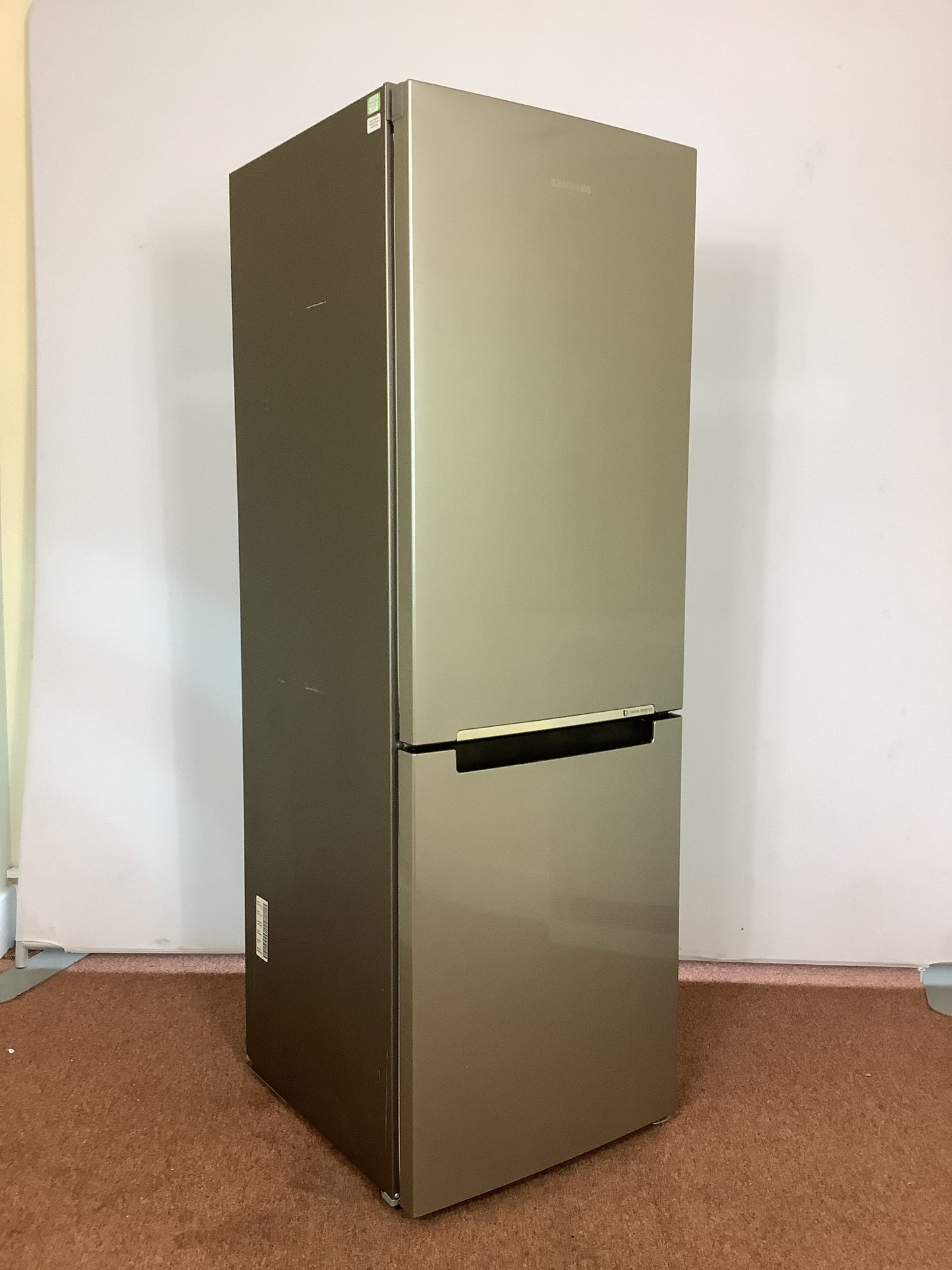 Samsung Fridge Freezer RB29FSRNDSA L50233