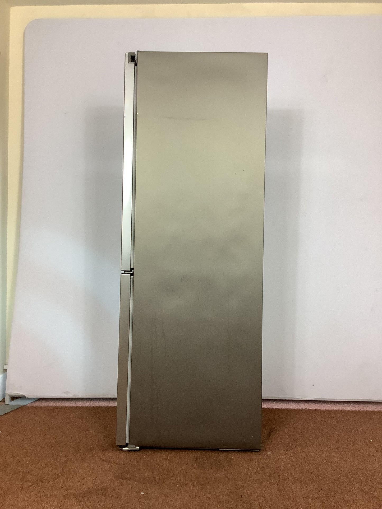 Samsung Fridge Freezer RB29FSRNDSA L50233