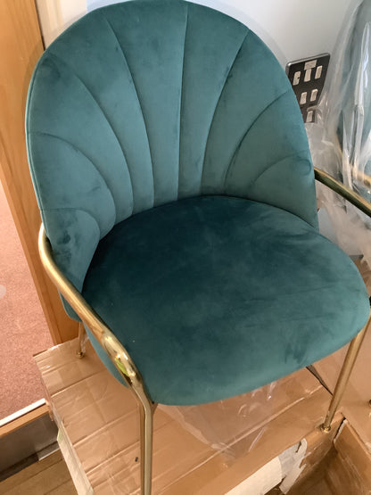 2 x Sylvia Carver Green Velvet Dining Chair F25997 A