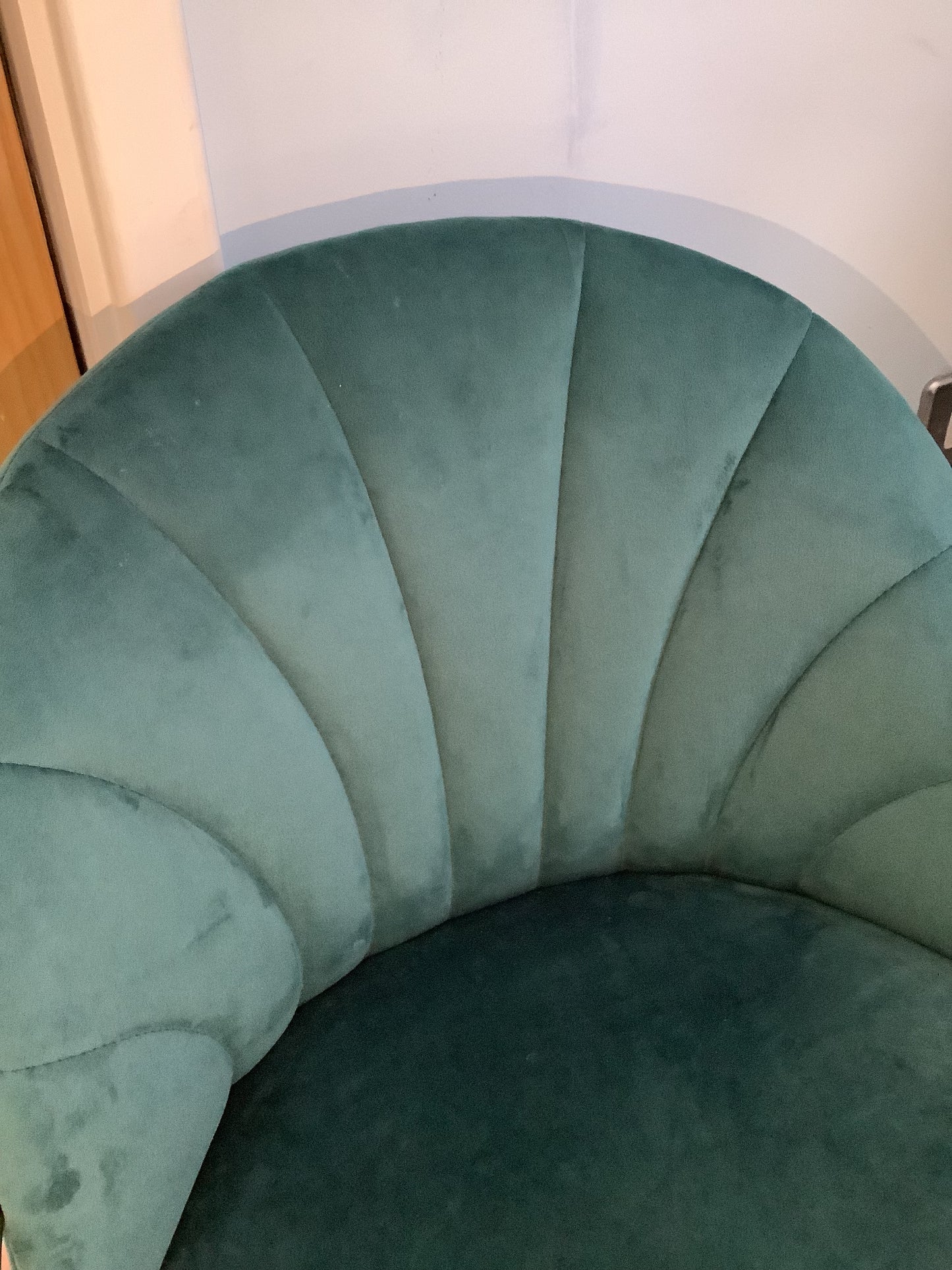 2 x Sylvia Carver Green Velvet Dining Chair F25997 A