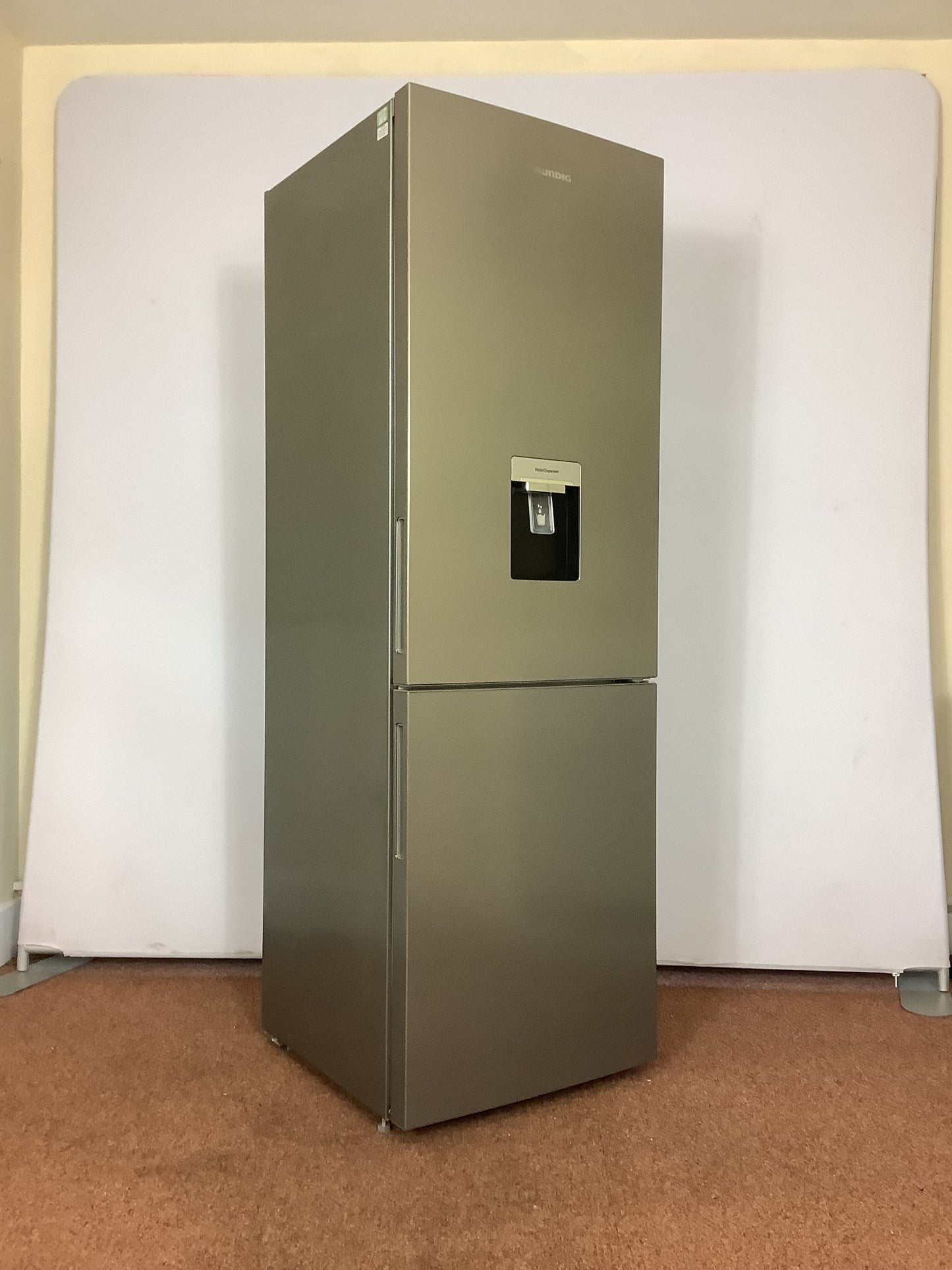 Grundig Fridge Freezer GKNG1682DN L50683