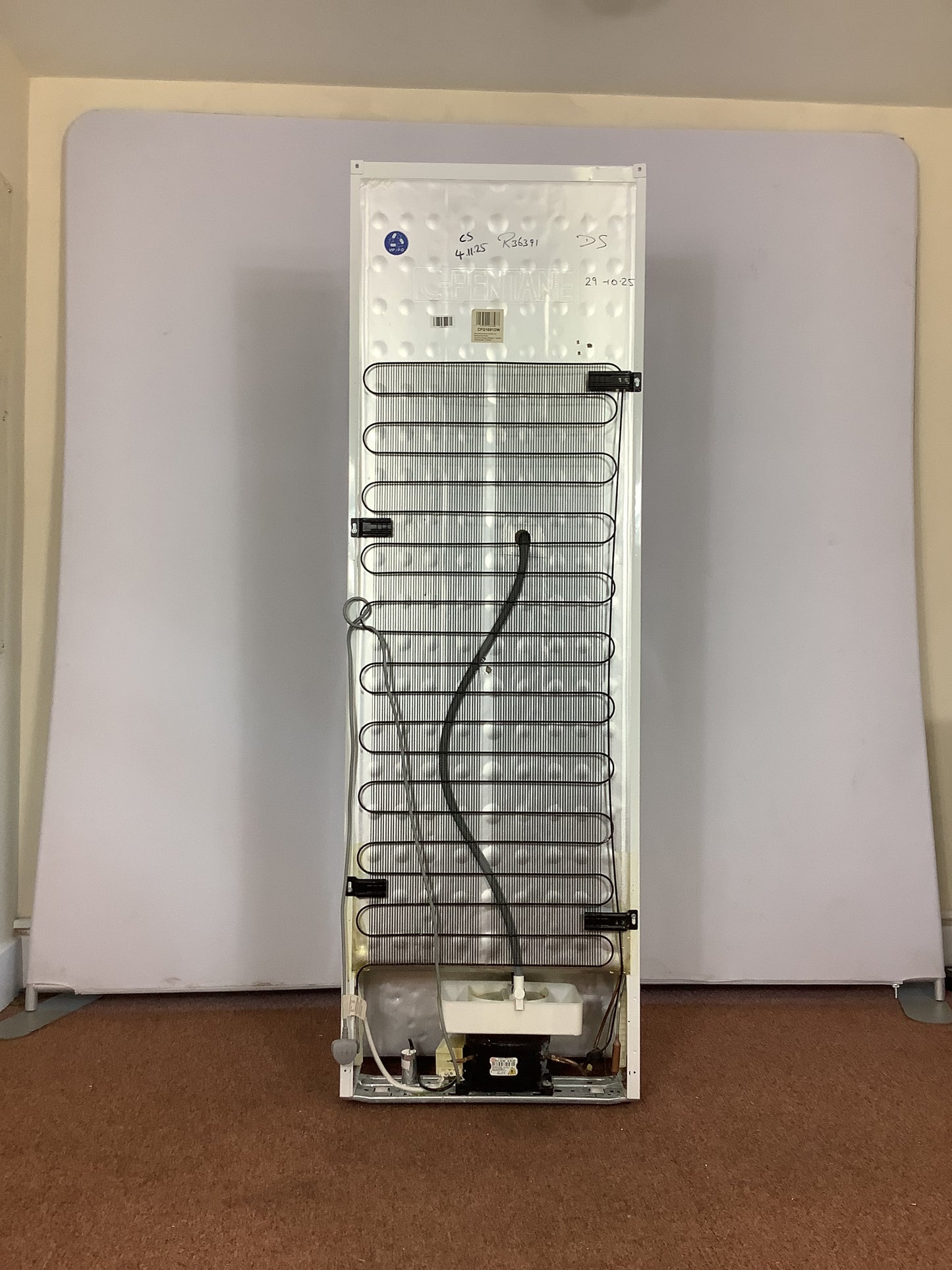 Beko Fridge Freezer CFG1691DW L50707