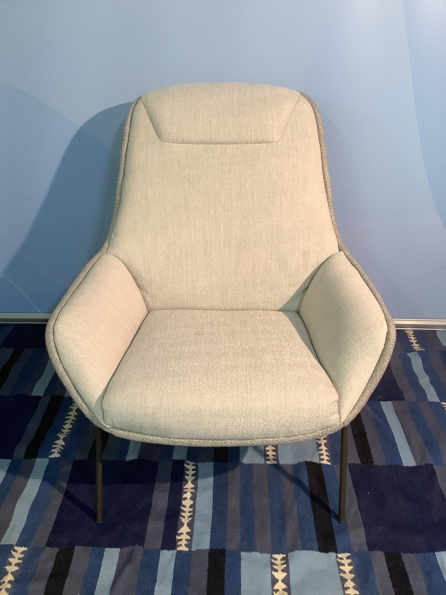 Cocktail / Lounge Chair, Grey F26035