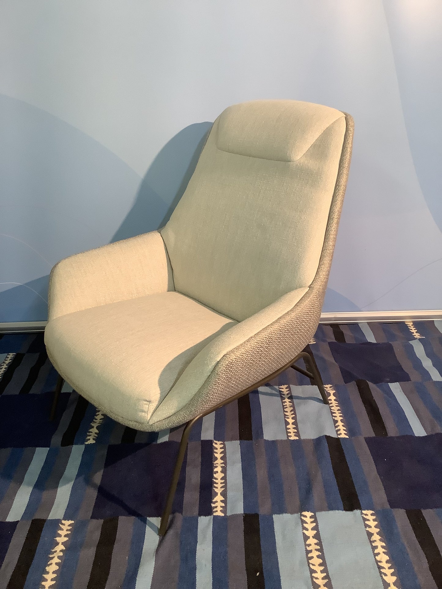Cocktail / Lounge Chair, Grey F26035