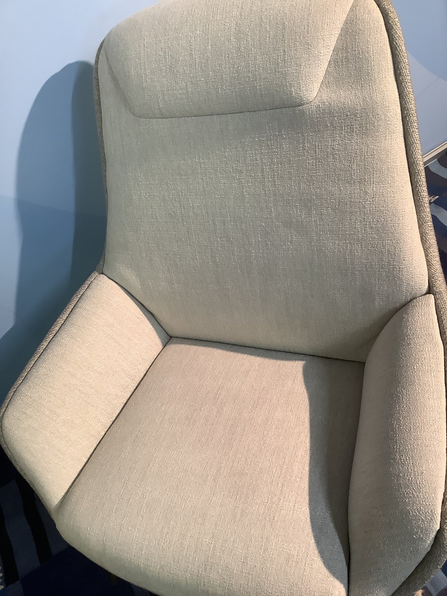 Cocktail / Lounge Chair, Grey F26035