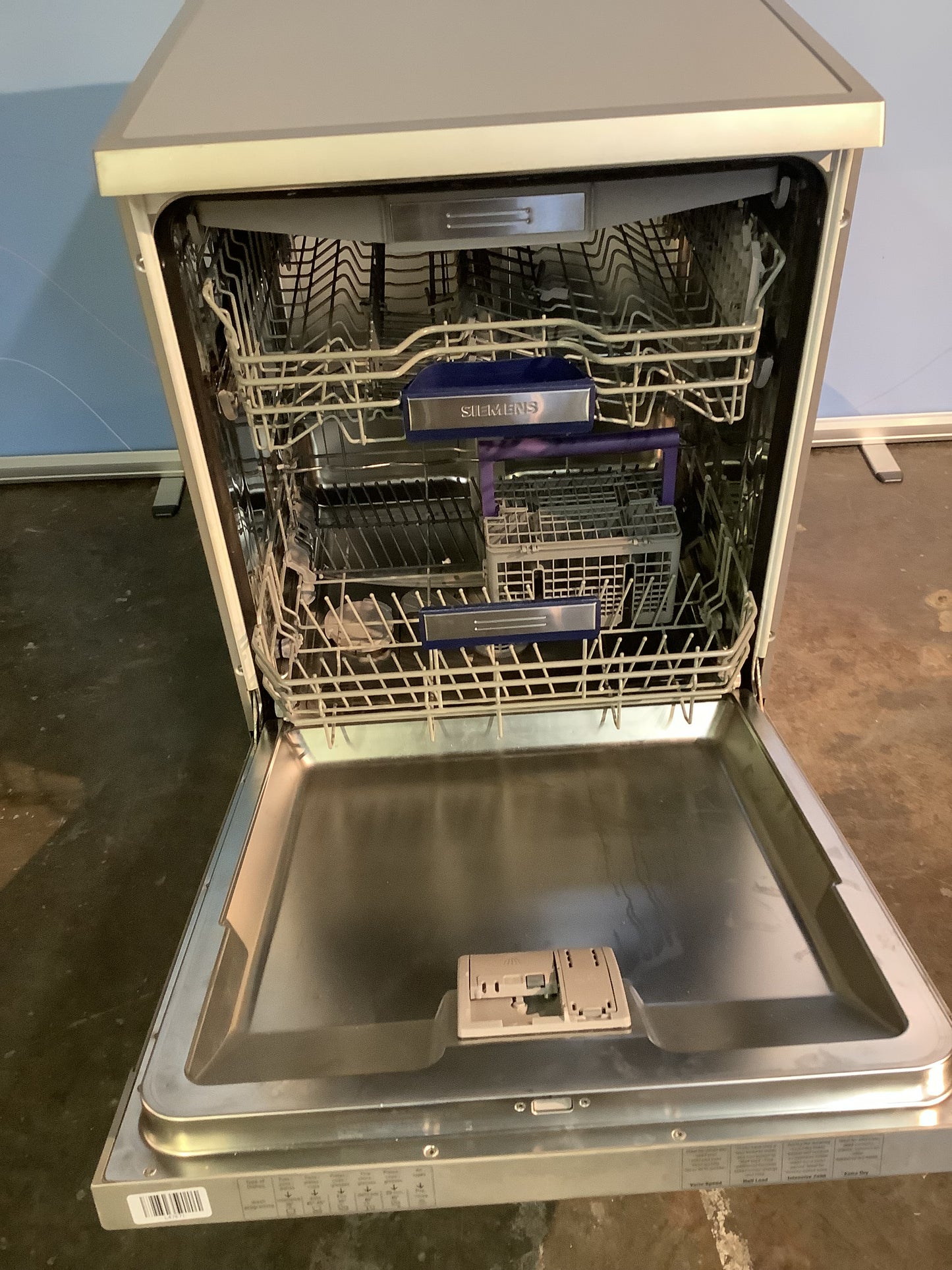 Siemens Dishwasher SN26M891GB L47671