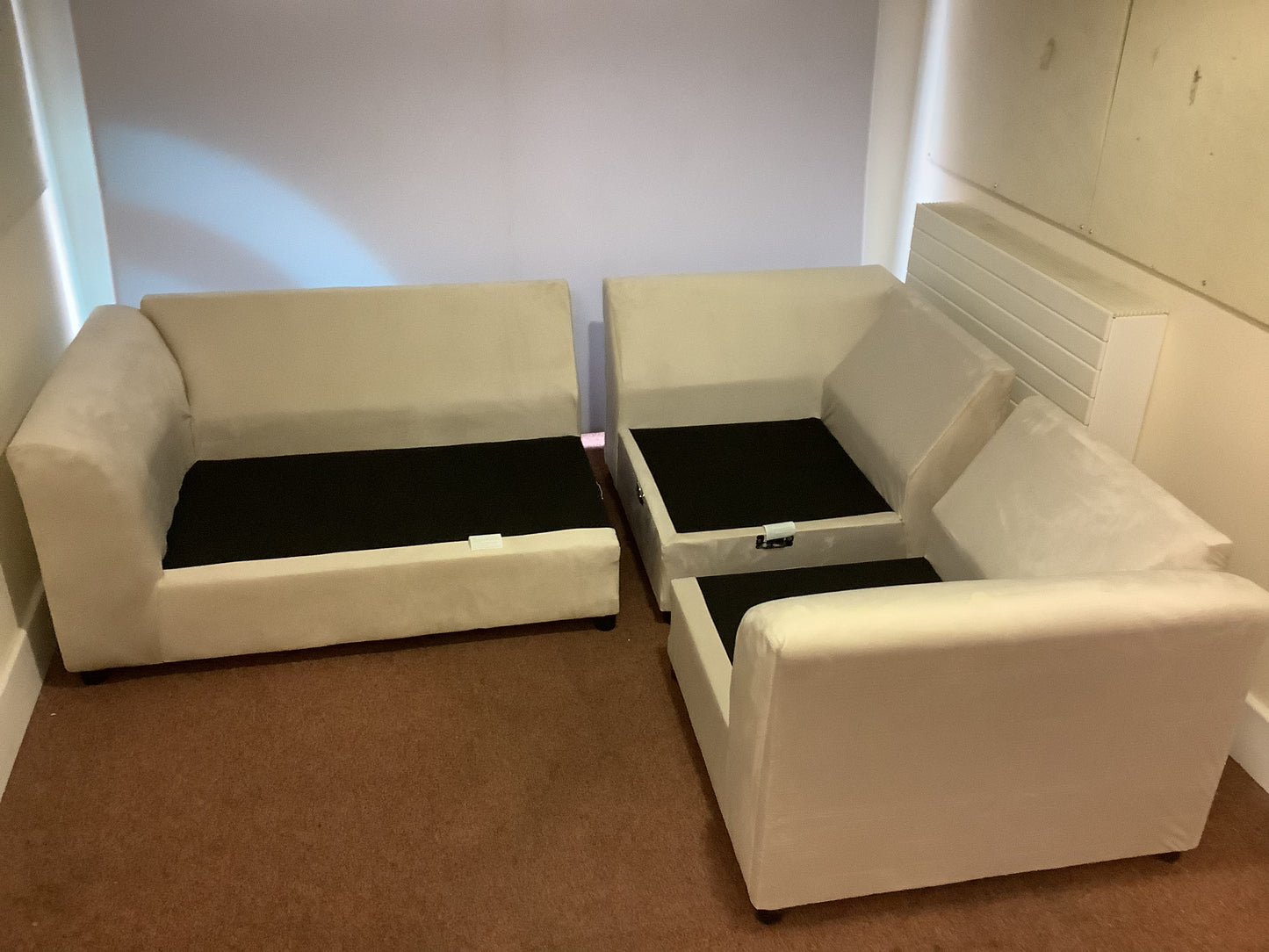 4 Seat Cream Plush Velvet L Shaped Corner Sofa & Footstool F27445