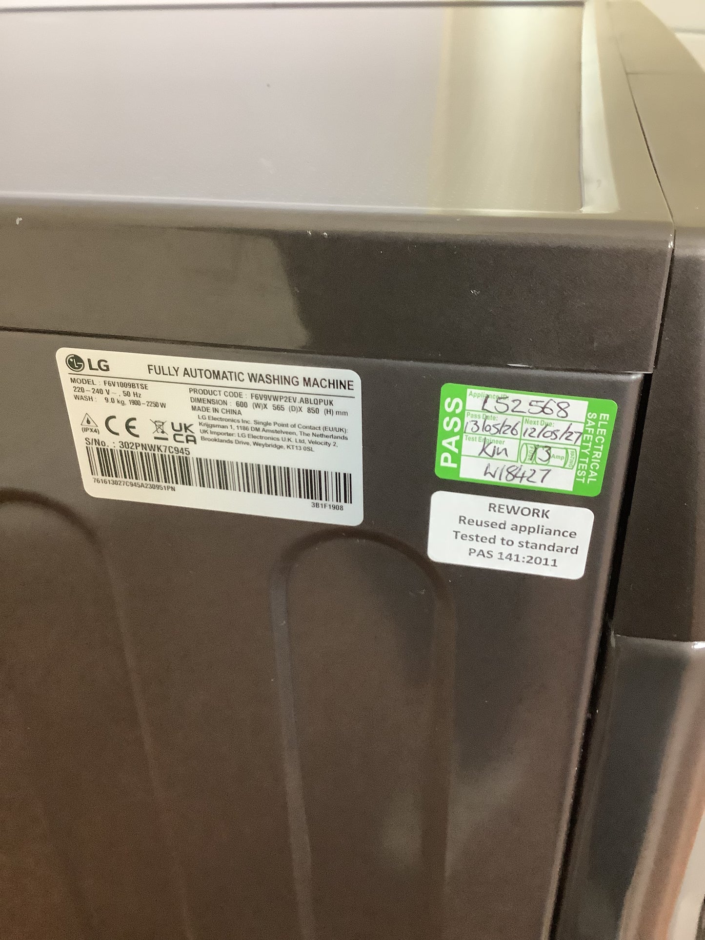 LG 9kg Washing Machine, Wi-Fi Enabled with ThinQ F6V1009BTSE L52568