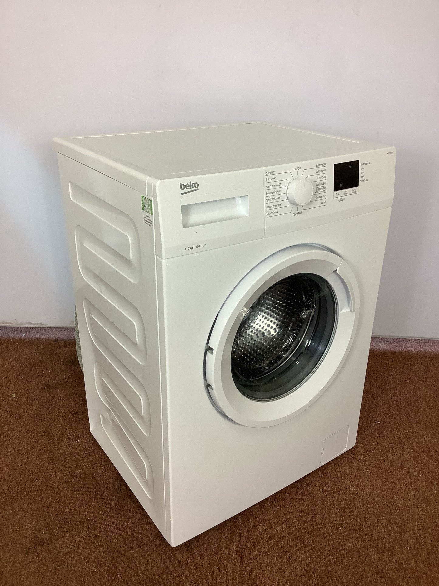 Beko 7kg Washing Machine WTK72011W L52593