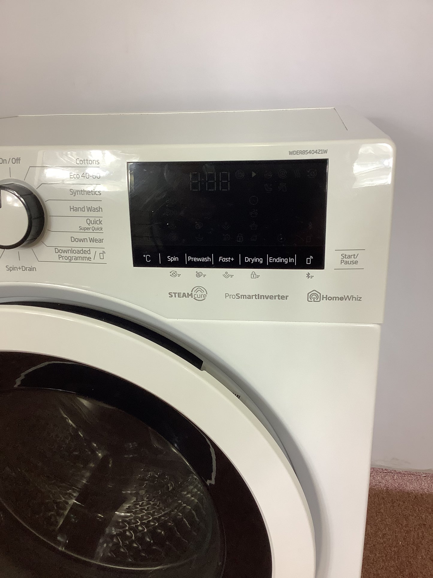 Beko 8kg & 5kg Washer Dryer { Bluetooth Connectivity with HomeWhiz } WDER8540421W L52569