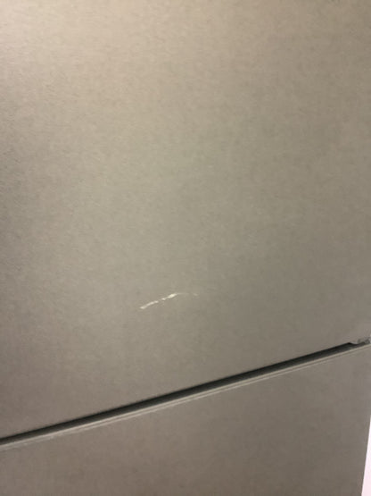 Hotpoint Fridge Freezer SMP85 L52412