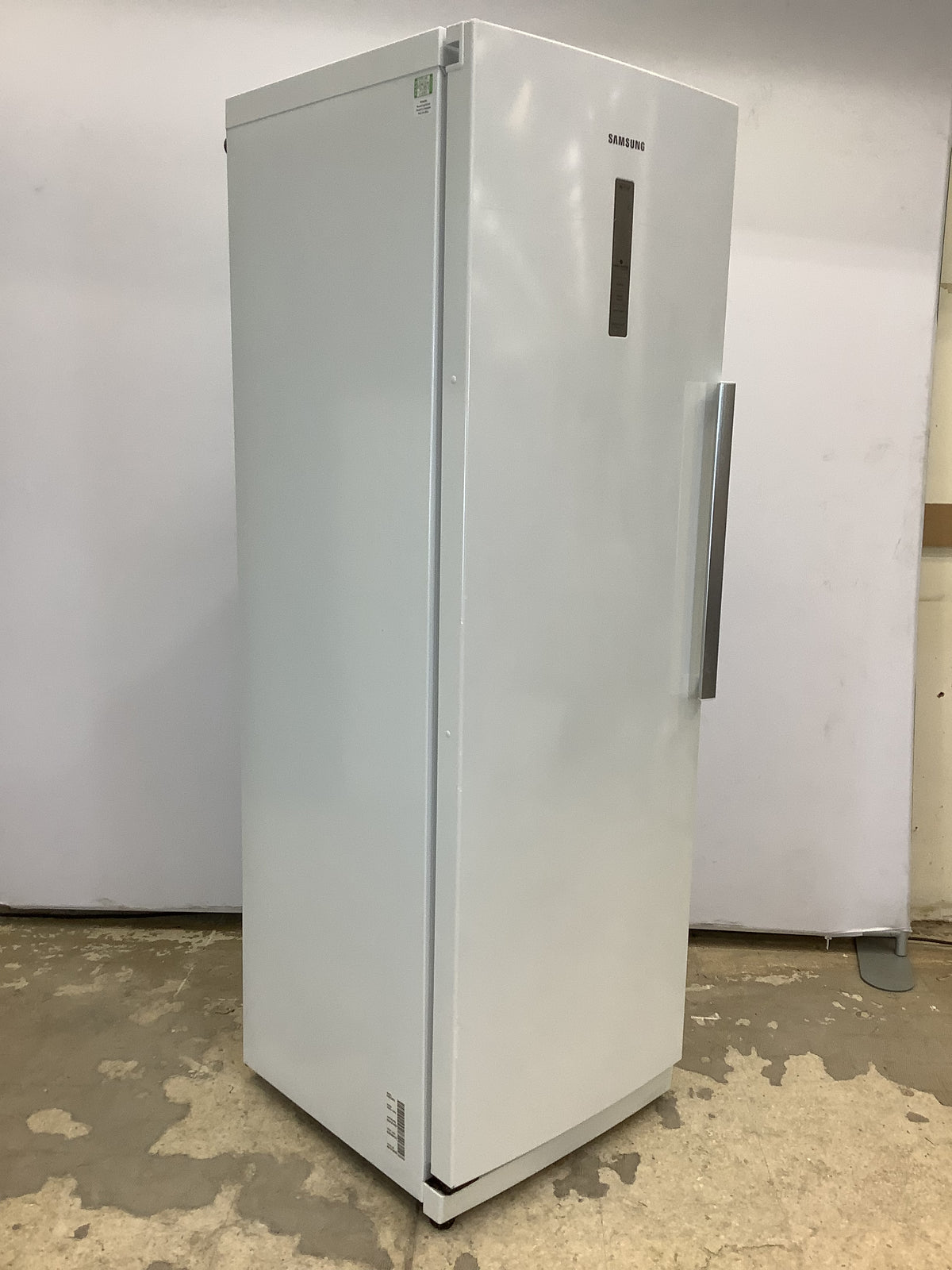 Samsung 270L Freestanding Freezer RZ28H6100WW L53158