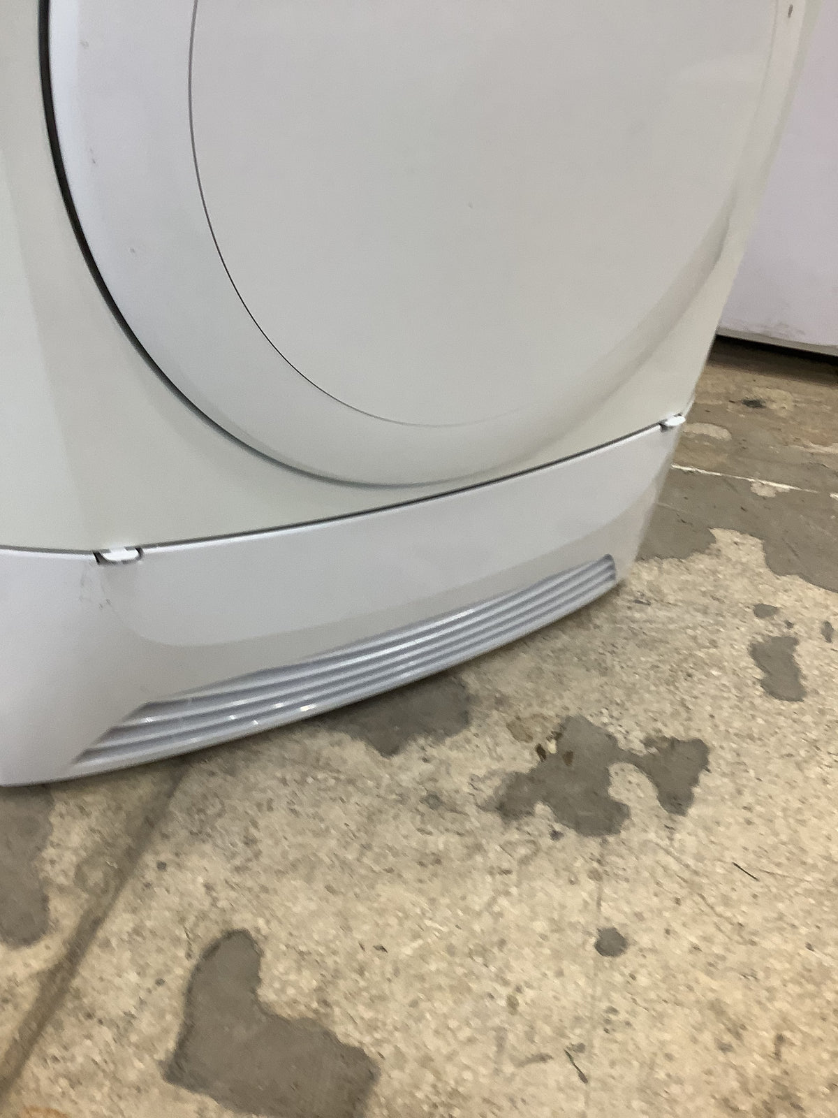 Zanussi 7kg Condenser Tumble Dryer ZDP7203PZ L48112