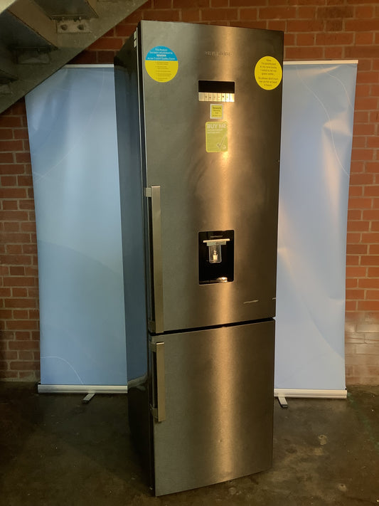 Grundig Fridge Freezer GKN16220DZ L48717