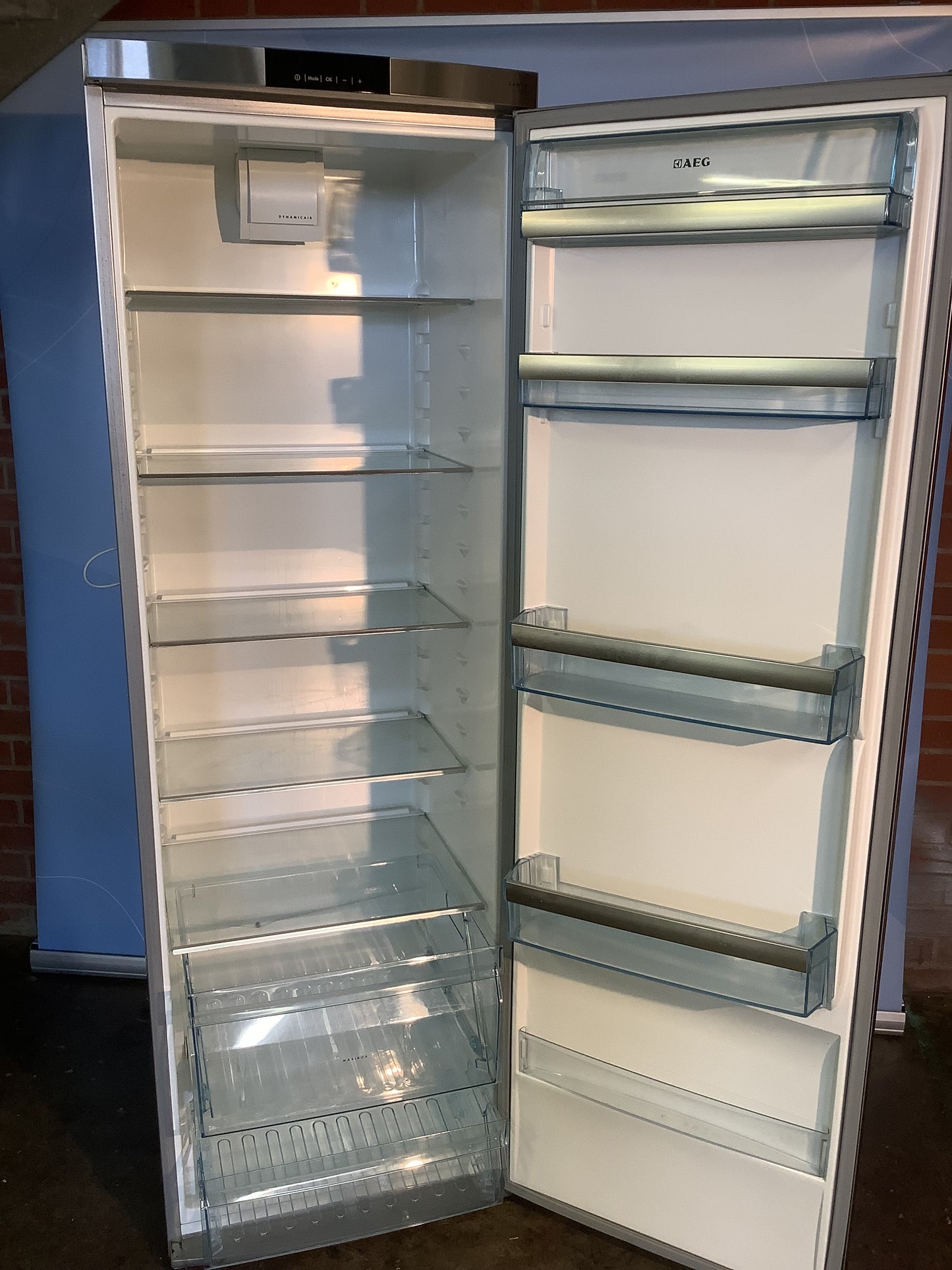 AEG Freestanding Fridge S74010XO L48670