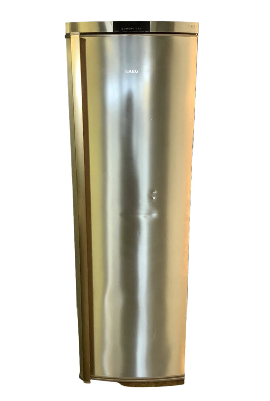 AEG Freestanding Fridge S74010XO L48670