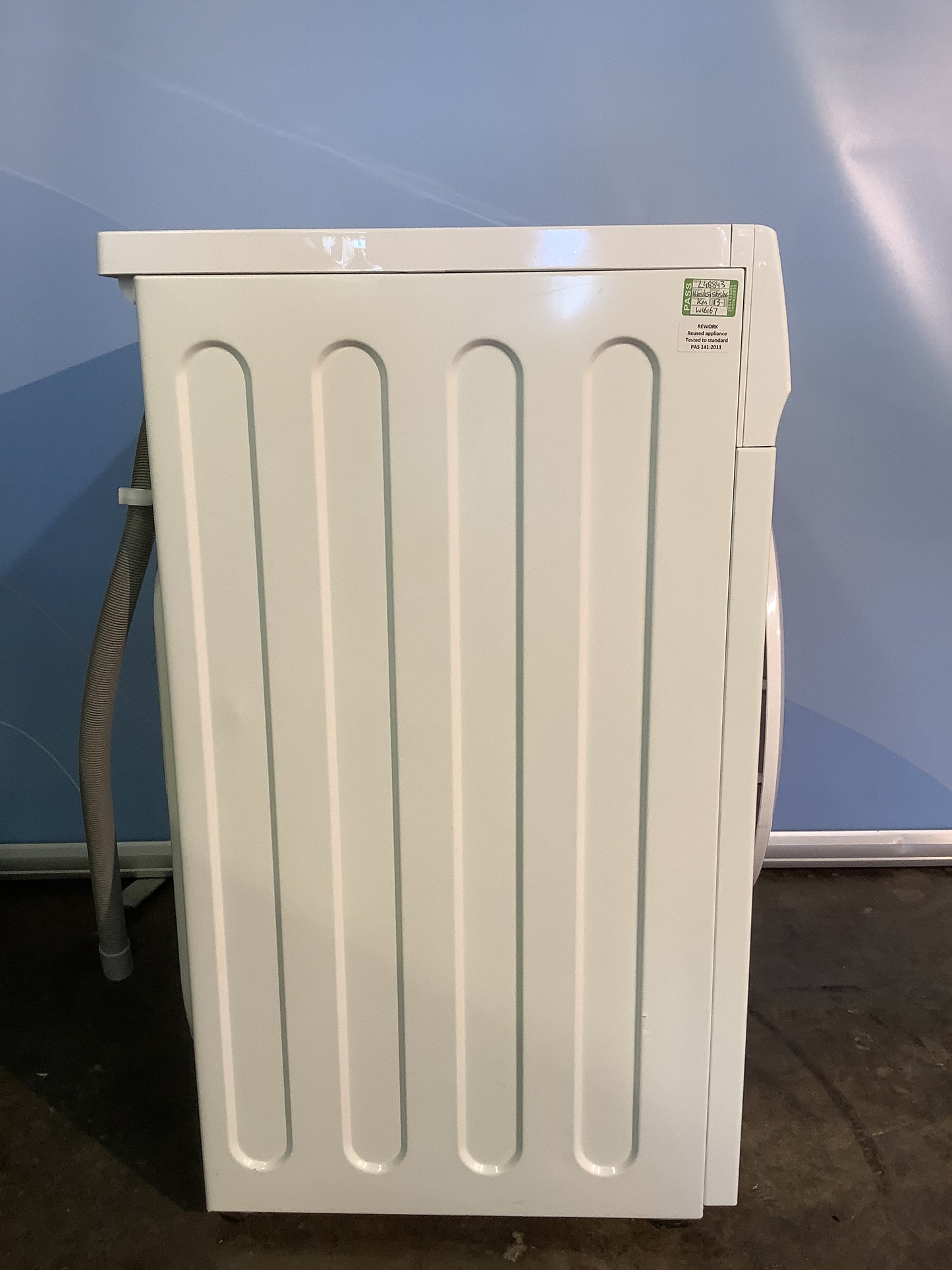 Logik 9kg Washing Machine L914WM23 L48843