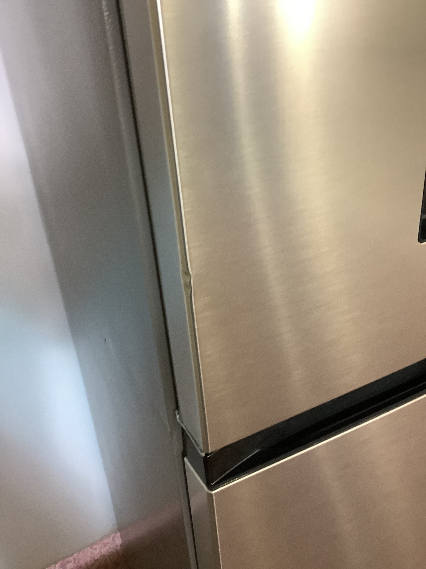 Hisense Fridge Freezer RB390N4WC1 L50206