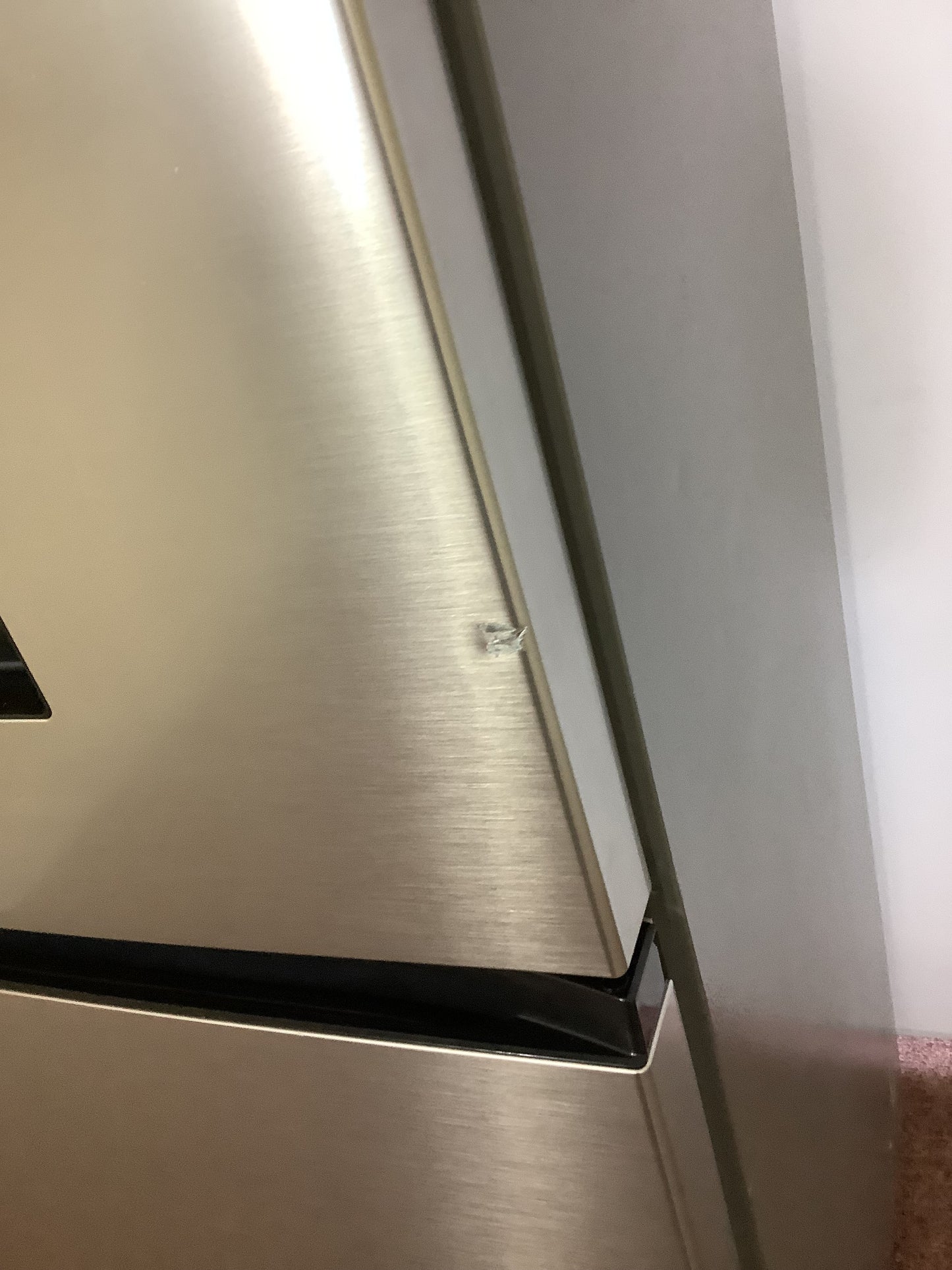 Hisense Fridge Freezer RB390N4WC1 L50206