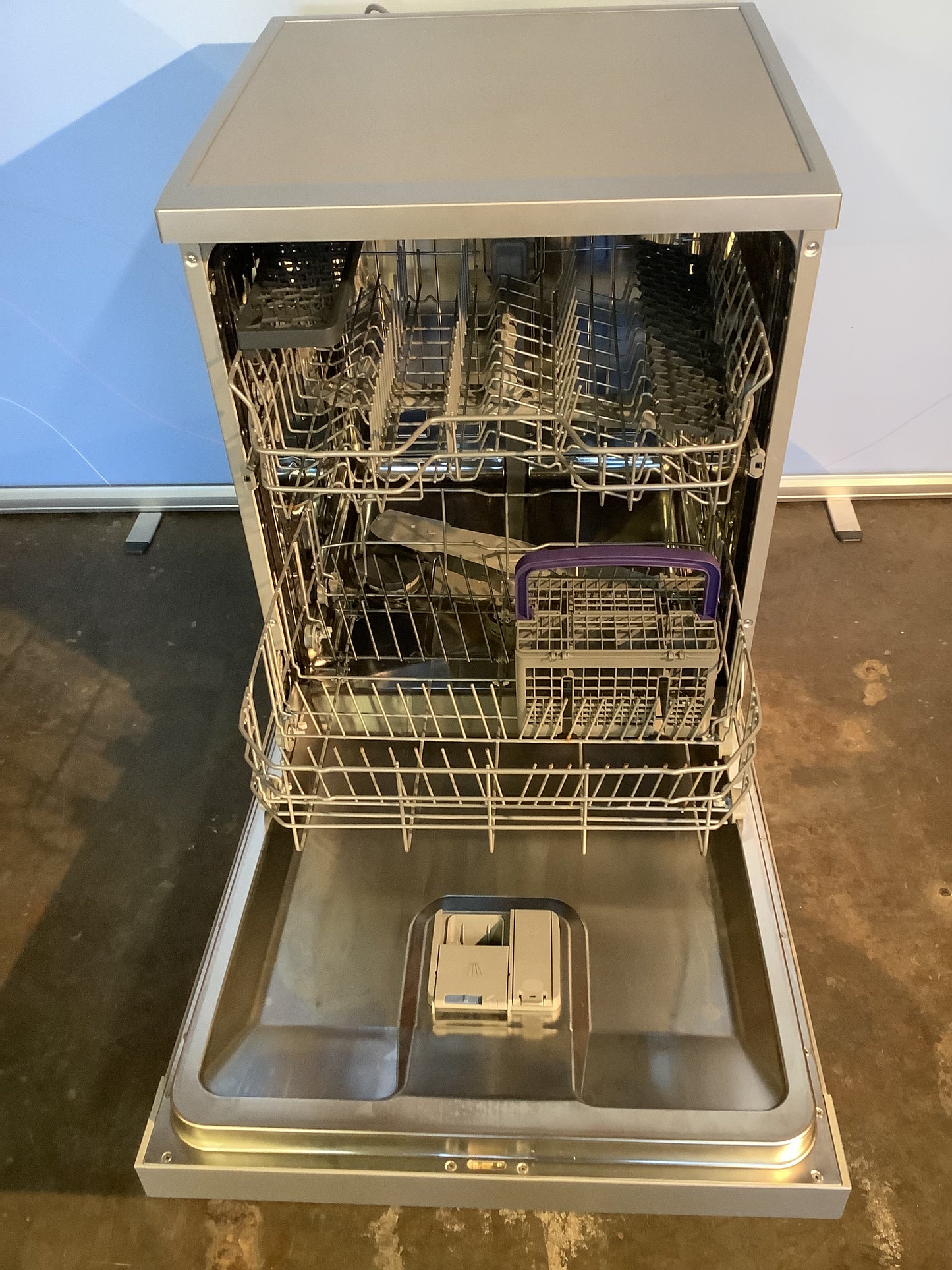 Beko Dishwasher DFNO5310S L48401